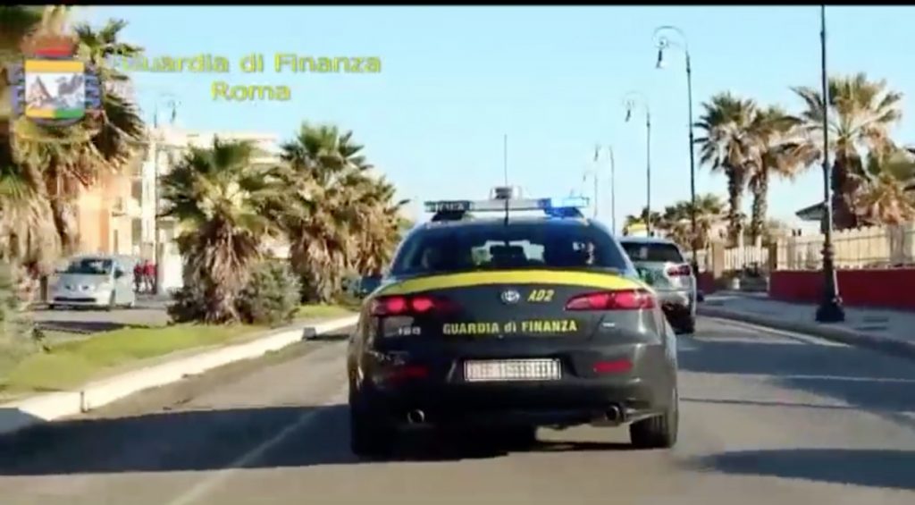 Ostia: La Guardia Di Finanza Ha Arrestato Un Pregiudicato Per ...