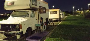 Camper abbandonati a Ostia: in atto un tavolo tra Municipio e gli “inquilini” 2