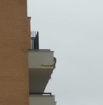 Crollo intonaci a Ostia