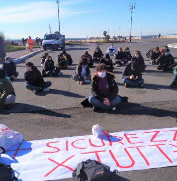 manifestazione