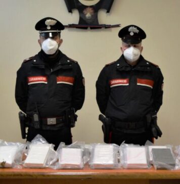 Cocdfaina sequestrata dai carabinieri