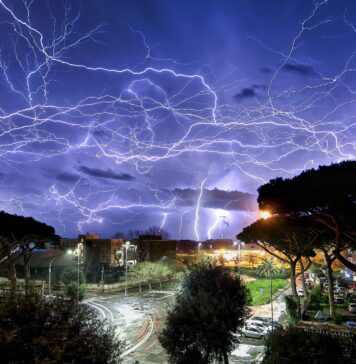 Tempesta di fulmini di Michele Carelli
