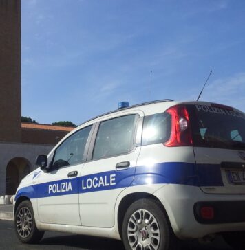 vaccino polizia locale pomezia