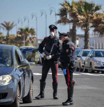 carabinieri ostia spari