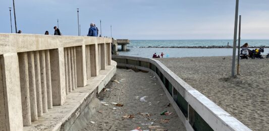 varco spiaggia Pontile