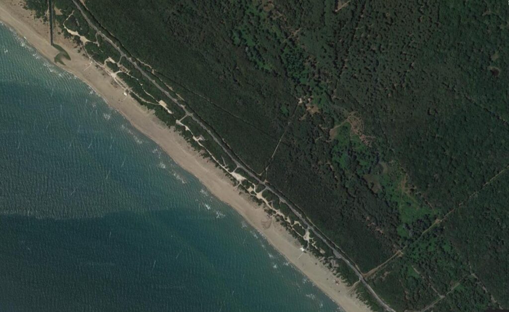 spiaggia libera di Castelporziano Cancelli