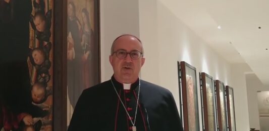 vescovo Gianrico Ruzza