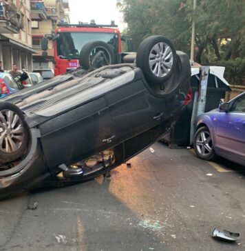 auto ribaltatasi