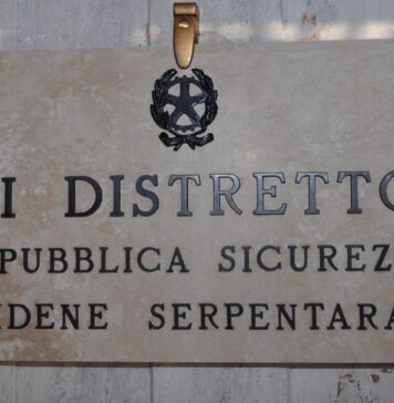 testata moglie polizia fidene roma