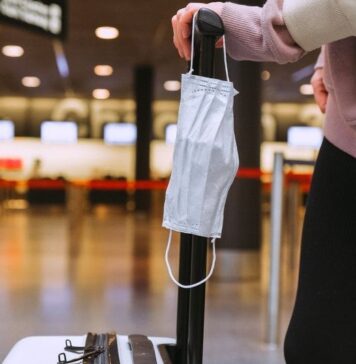 covid controlli aeroporto