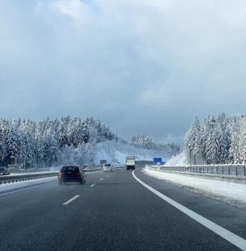 nevicate in corso