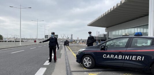 controlli aeroporto