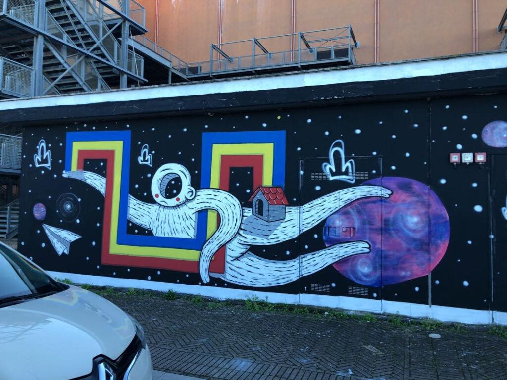 Fiumicino, a Le Pleiadi il fascino dei murales di Street Art For Rights 1