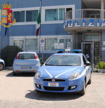 polizia latina cane antidroga