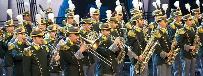 banda guardi di finanza concorso