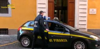 Civitavecchia, Guardia di Finanza arresta estorsore: si era fatto consegnare i soldi da un ragazzo del posto