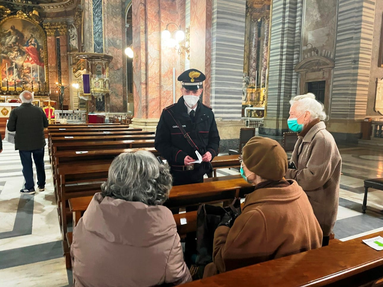 I carabinieri: "Ecco come tutelare i nostri anziani dalle truffe anche a Pasqua" (VIDEO) 1