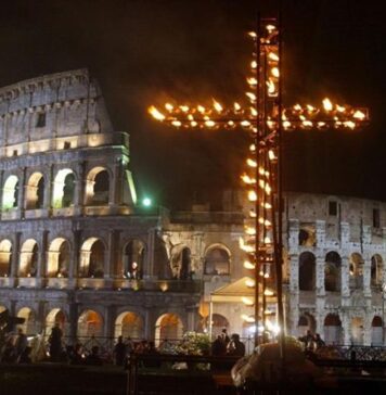 Via Crucis al Colosseo: tutte le informazioni su strade chiuse e deviazioni bus