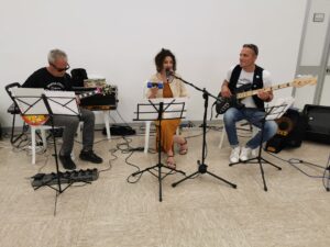 Musica e poesia nel Centro Paraplegici, gli infermieri diventano artisti per i pazienti 1