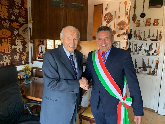 Nemi restarts with culture and Strawberry Festival: Piero Angela receives honorary citizenship (VIDEO) 1
