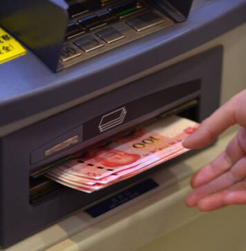 TRUFFA-SUDAMERICANI-ROMA-90ENNE-BANCOMAT-ARRESTATI-4-