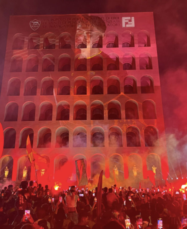 Calcio, è Dybala Day: in diecimila al Colosseo Quadrato (VIDEO) 2