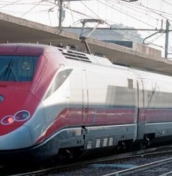 Treni, sulla linea Napoli-Roma ritardi e disagi per i passeggeri
