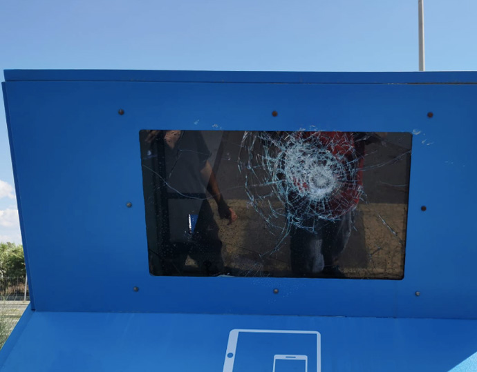 Fiumicino, atti vandalici alla casetta dell'acqua di Isola Sacra 1