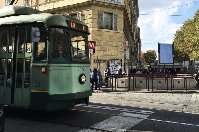 Roma, cortei in centro e potature ai Parioli: queste le modifiche a bus e viabilità