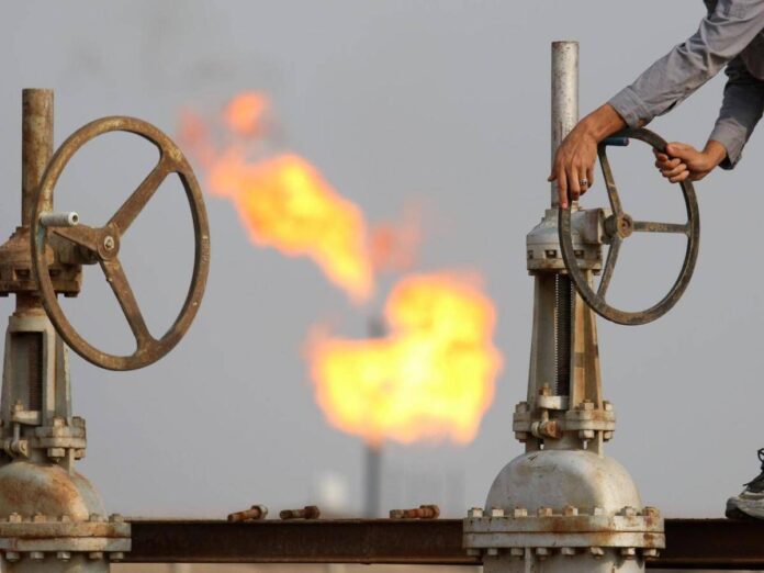 Venezuela, da Usa licenze di estrazione a cinque compagnie petrolifere: c’è anche Eni