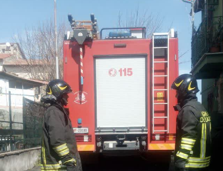 Incendio a Fara Sabina, uomo trovato morto all'interno dell'appartamento carbonizzato 1