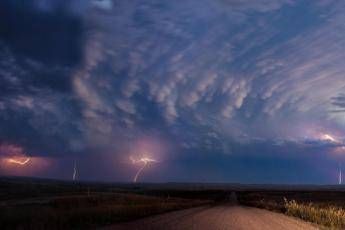 Usa, tempeste devastano il Midwest: oltre 20 morti tra Kentucky e Missouri