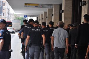 Stazione Termini, il vertice in Prefettura partorisce il solito pattuglione 1