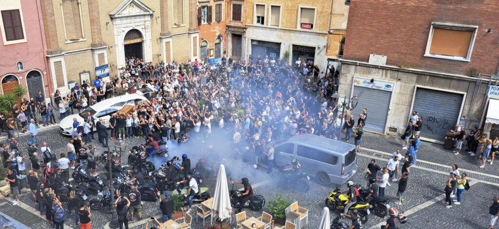 I funerali di Alessandro Castellaccio il giovane ucciso a Tivoli