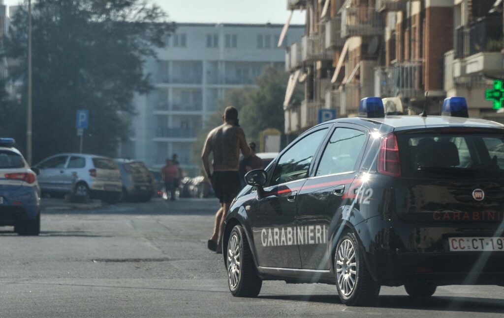 volante polizia gazzella carabinieri canaledieci