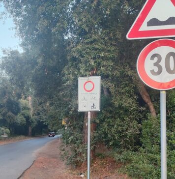 Cartelli 30 all'ora