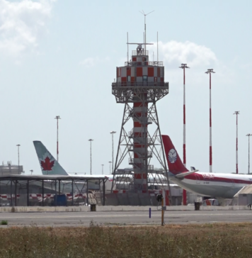 torre di controllo Fiumicino aeroporto Leonardo da Vinci aerei pista canaledieci