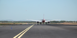 aereo pista decollo rullaggio canaledieci