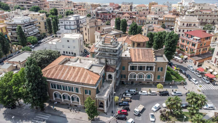 Ostia Municipio Palazzo del Governatorato X piazza della Stazione Vecchia drone canaledieci