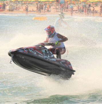 Campionato italiano moto d’acqua: i campioni sbarcano a Civitavecchia
