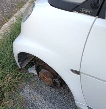 Ostia, razzia di pneumatici dalle auto in sosta: come difendersi