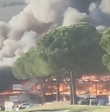 L'incendio al Marco Simone Golg Club dove si è svolta la Ryder Cup