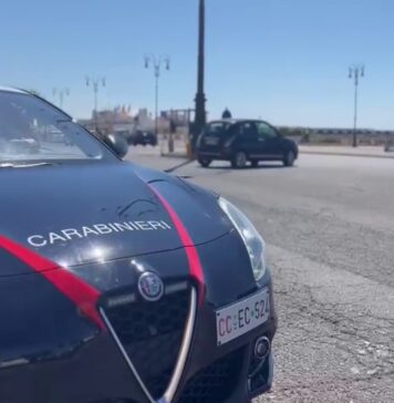 Ostia, controlli dei carabinieri nell’area delle stazioni: denunce per droga e arnesi da scasso