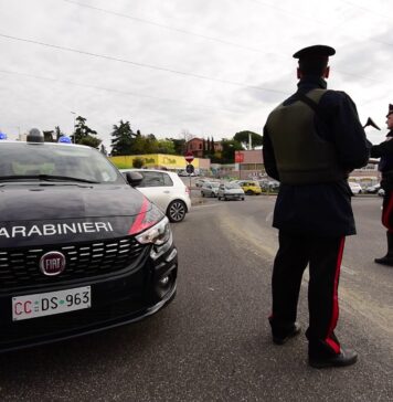 Pomezia, furto e rapina in un solo giorno: 33enne arrestato dai carabinieri