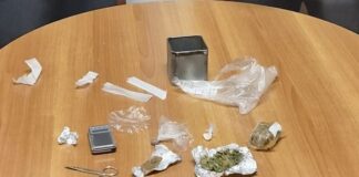 Roma, nel blitz antidroga carabinieri trovano cocaina, crack, marijuana e hashish