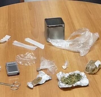 Roma, nel blitz antidroga carabinieri trovano cocaina, crack, marijuana e hashish