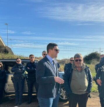 Ladispoli, iniziati gli sgomberi al ponte 9 novembre