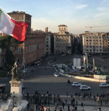 Roma, manifestazione in centro: possibili modifiche delle linee bus - Canaledieci.it