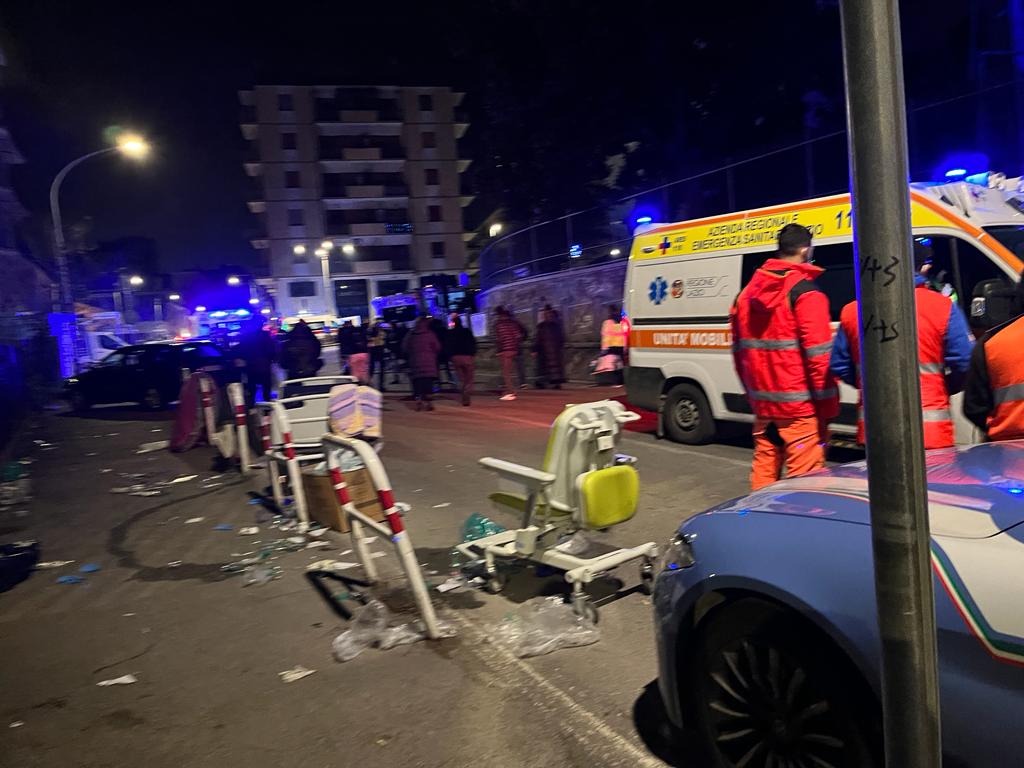 Incendio a Tivoli, tre morti e l'ospedale chiuso. Città sotto shock 1