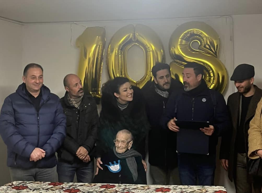 Roma, Lucia D’Amico compie 108 anni: è la nonna di Roma 1